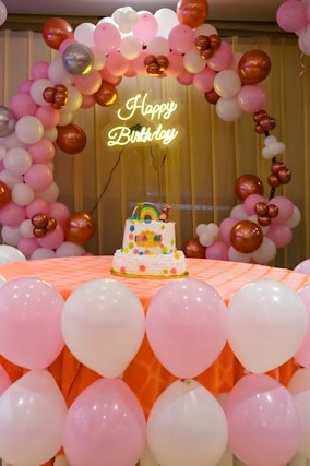 berry birthday balloons