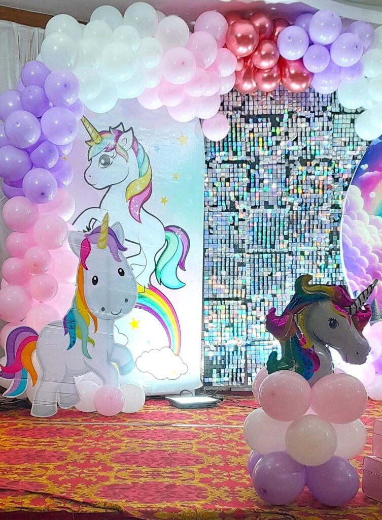 unicorn birthday decor