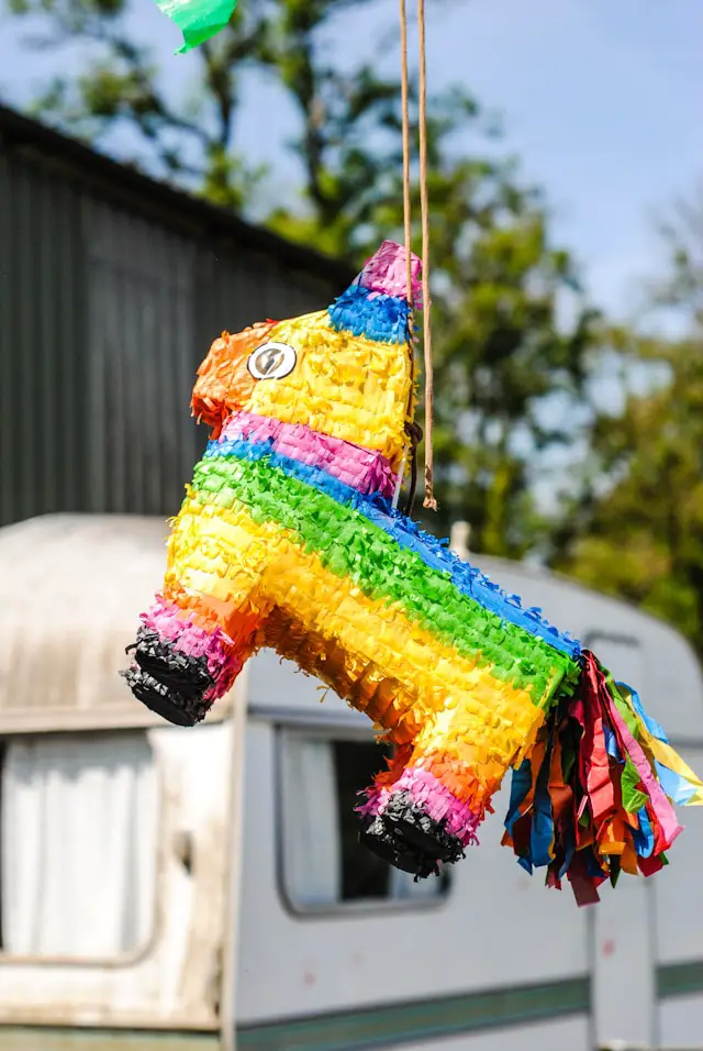 unicorn pinata