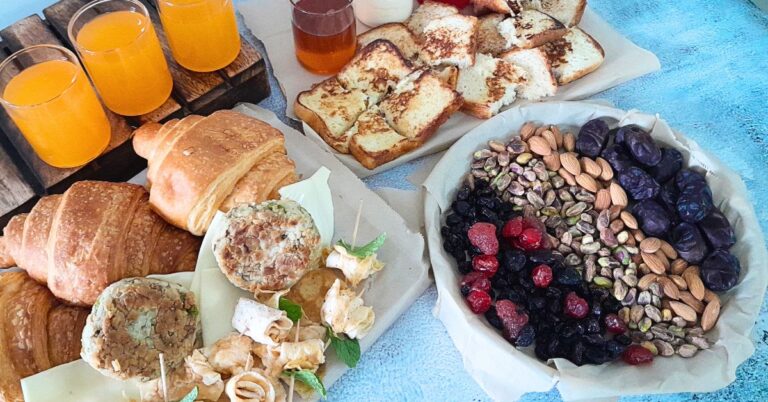 breakfast charcuterie board