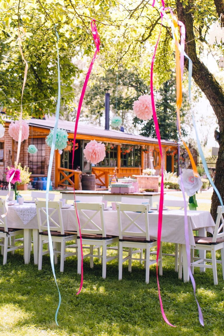 Backyard Party decor
